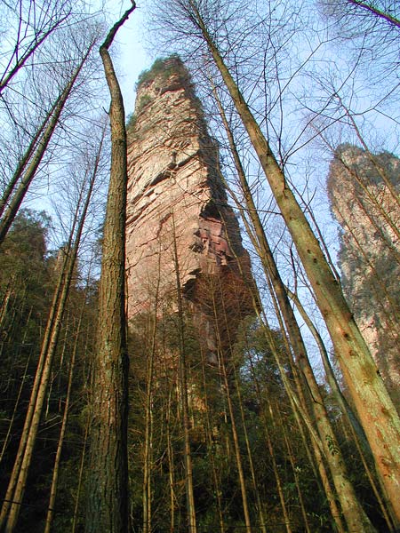 Zhangjiajie, pohled zdola